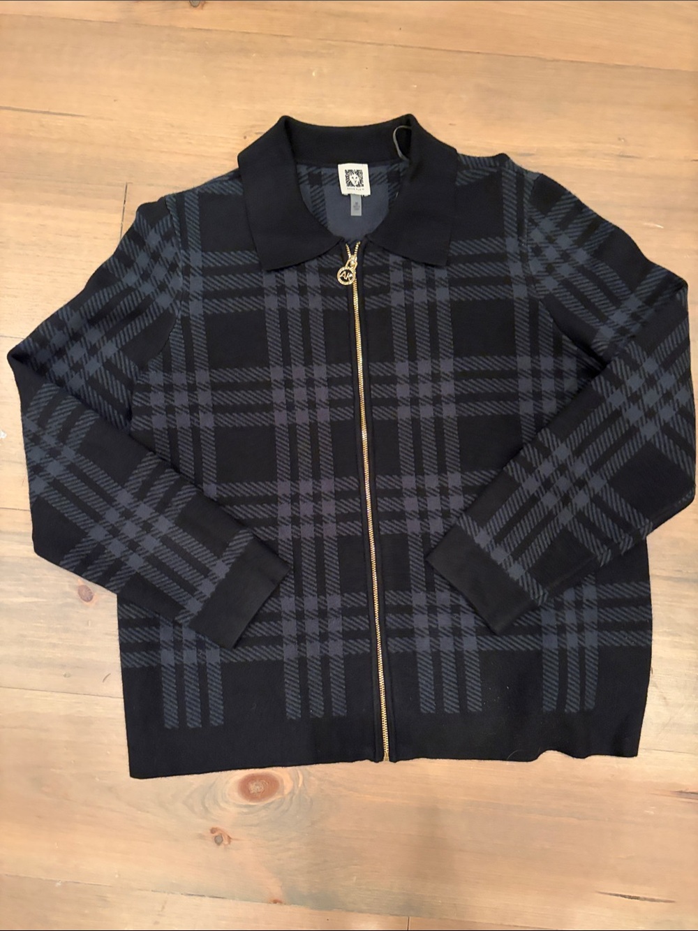 Anne Klein Women’s Black and GreenPlaid Zip Sweater with Gold Zip